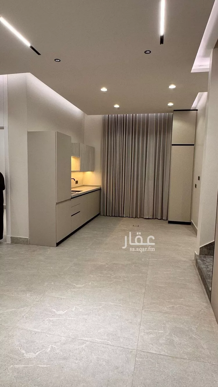 فيلا للبيع في شارع المشهد, حي اليرموك, مدينة الرياض, منطقة الرياض صورة 2