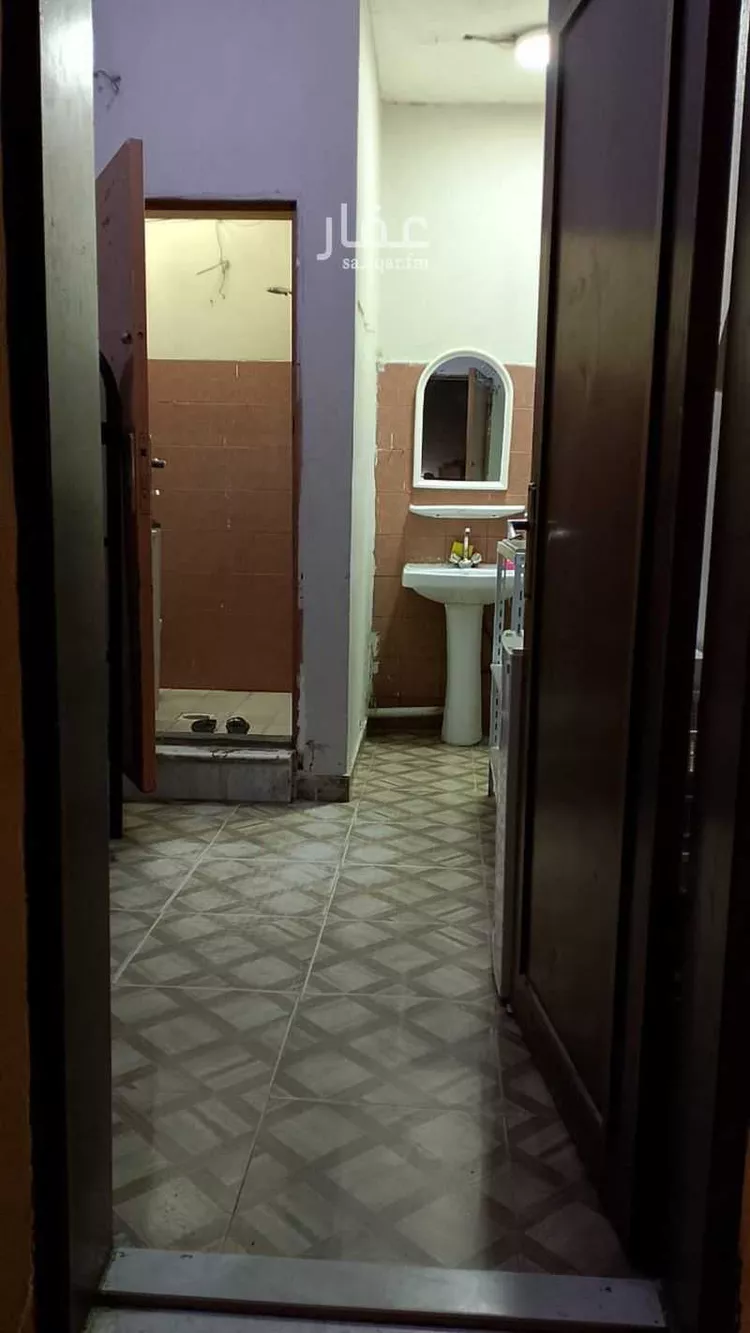 غرفة للإيجار في شارع محمد علي مغربي ، حي القيروان ، الرياض ، منطقة الرياض صورة 5