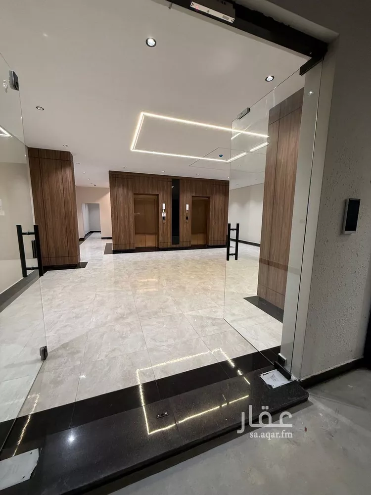 شقة للبيع في شارع الكورنيش, حي السيف, مدينة الدمام, المنطقة الشرقية صورة 2