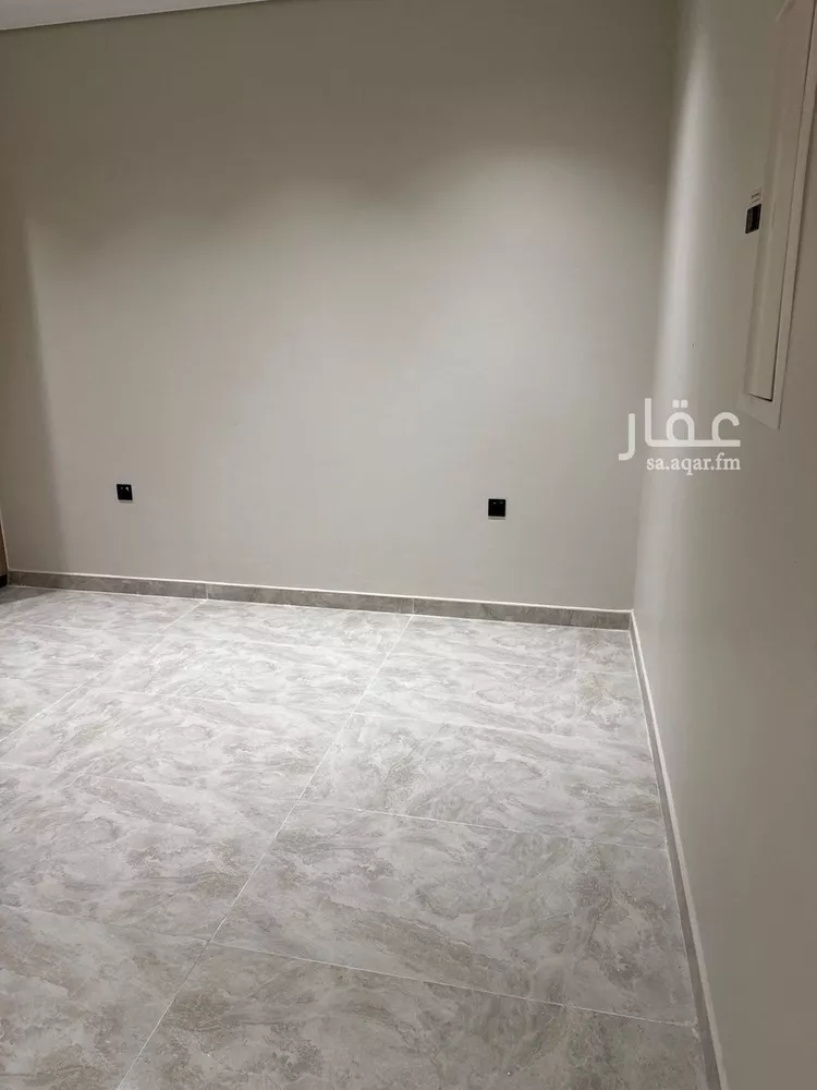 شقة للإيجار في شارع العام, حي السيف, مدينة الدمام, المنطقة الشرقية صورة 2