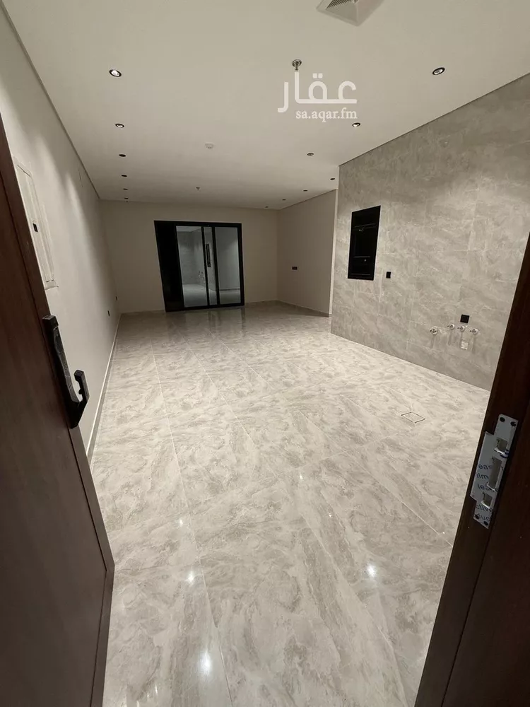 شقة للبيع في شارع الكورنيش, حي السيف, مدينة الدمام, المنطقة الشرقية صورة 4