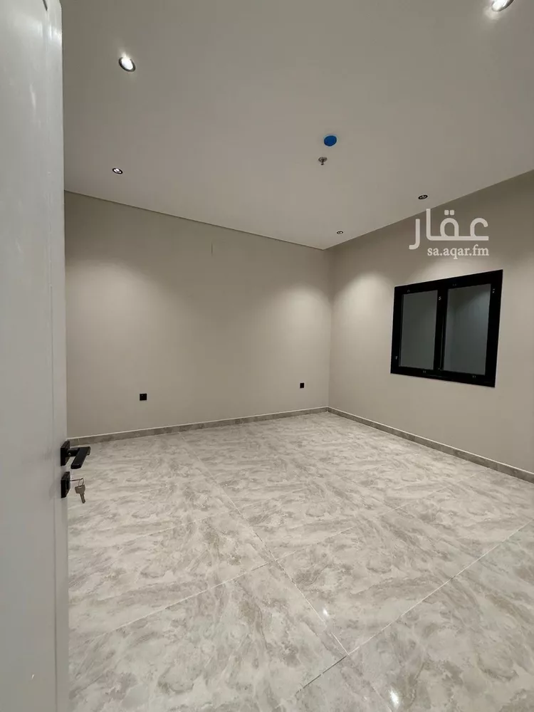 شقة للبيع في شارع الكورنيش, حي السيف, مدينة الدمام, المنطقة الشرقية 8