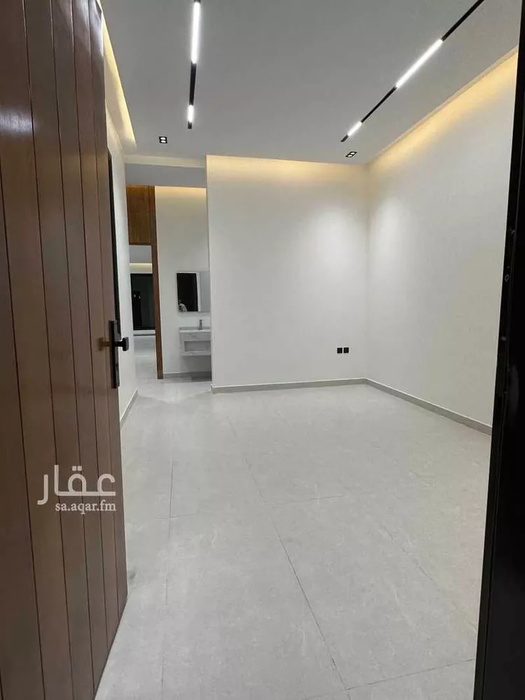 فيلا للبيع في شارع الفقهاء, حي سلطانة, مدينة الرياض, منطقة الرياض صورة 3