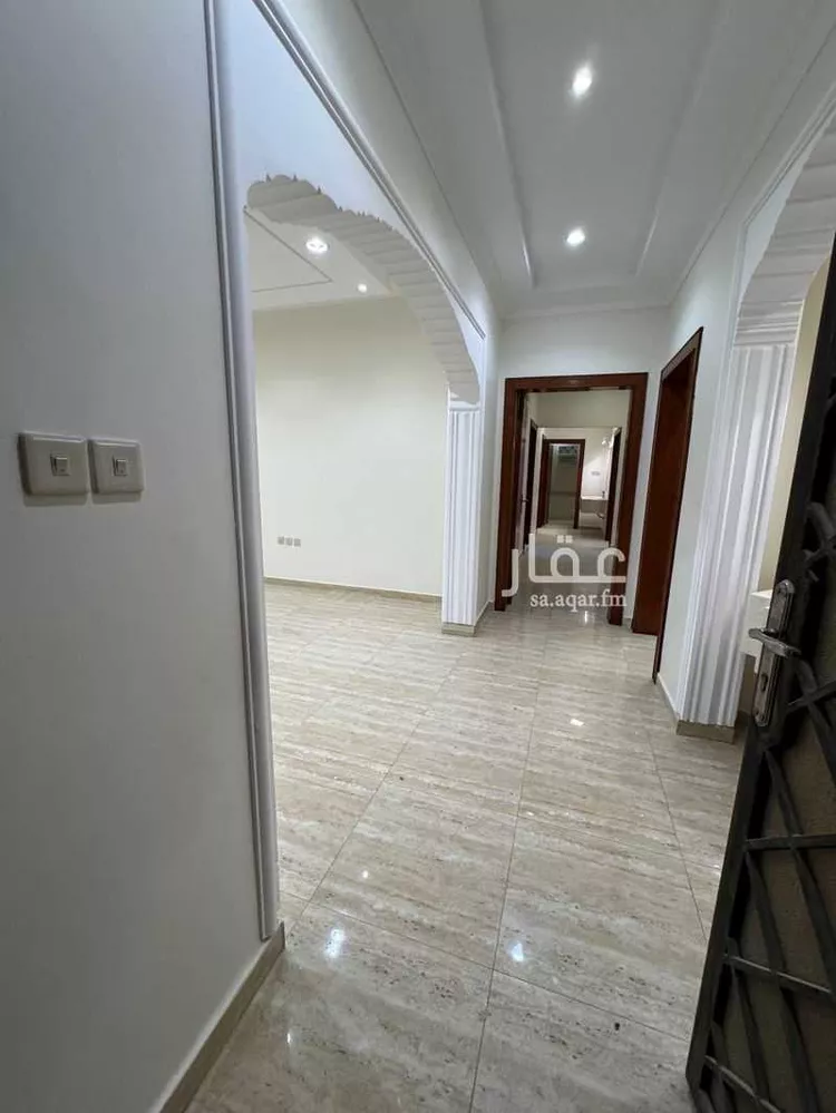 فيلا للإيجار في شارع مدينة الزايد, حي العقيق, مدينة الرياض, منطقة الرياض صورة 2