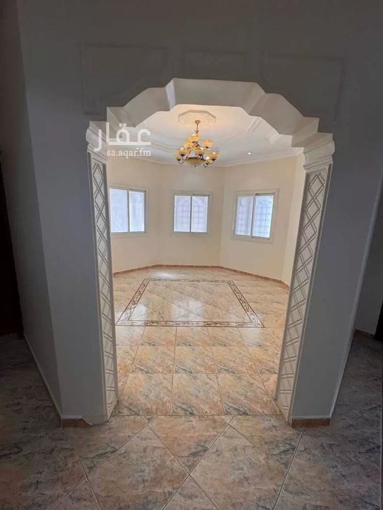 دور للإيجار في شارع سفيان بن همام, حي المعارض, مدينة خميس مشيط, منطقة عسير صورة 2