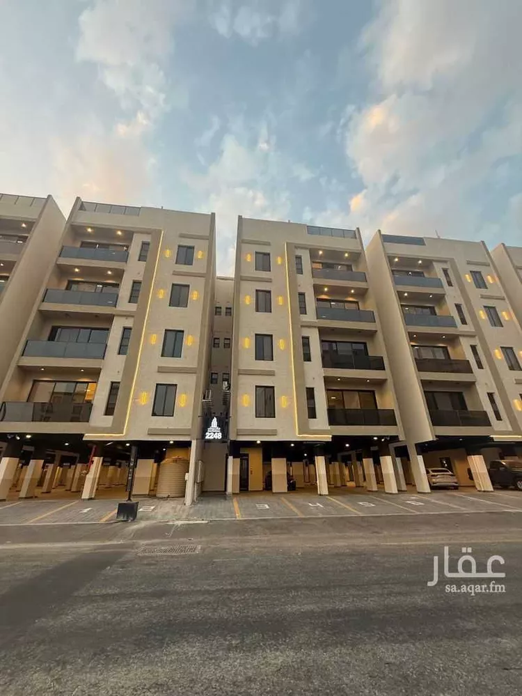 شقة للبيع في شارع ناجية بن الحارث, حي المنتزة, مدينة الدمام, المنطقة الشرقية صورة 2