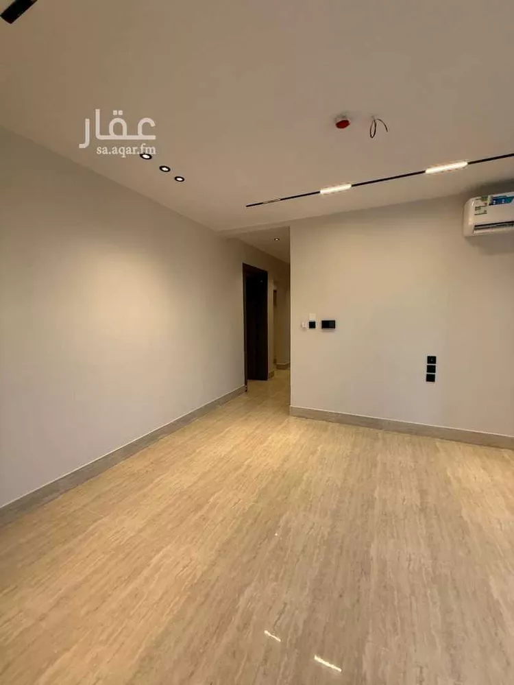 شقة للبيع في شارع ناجية بن الحارث, حي المنتزة, مدينة الدمام, المنطقة الشرقية 6