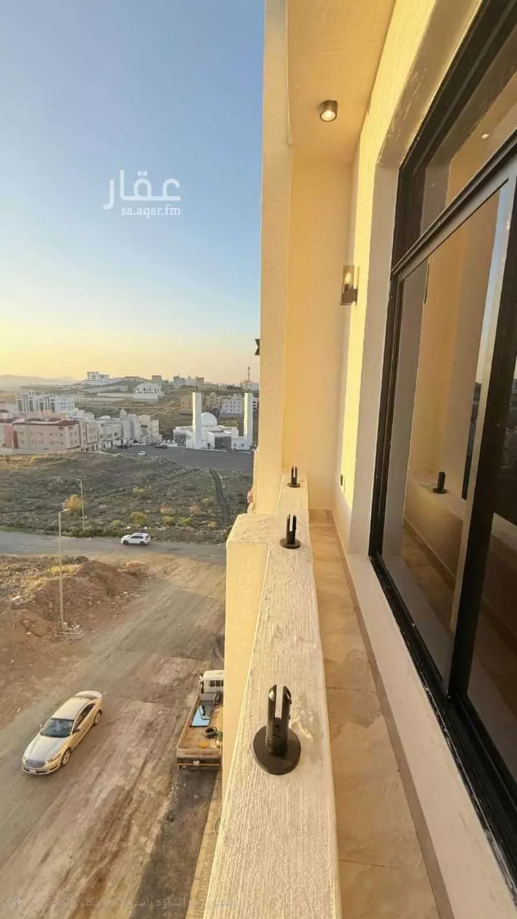 شقة للبيع في شارع الشجن, حي البديع, مدينة ابها, منطقة عسير صورة 2