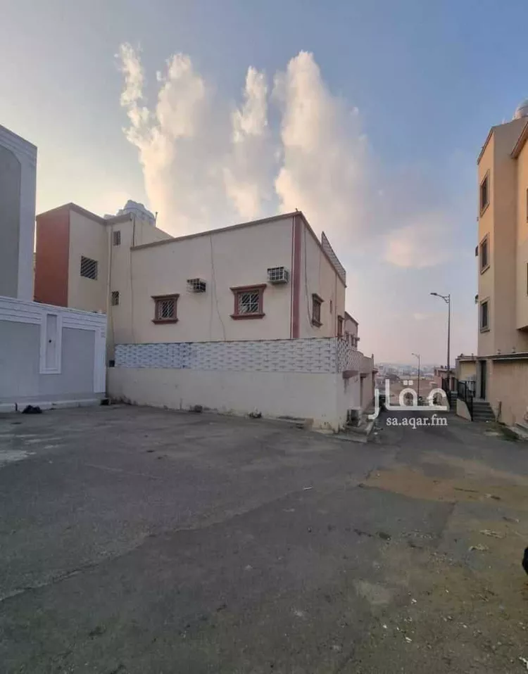 عمارة للبيع في شارع 25 الروابي, حي الروابي, مدينة ابها, منطقة عسير صورة 4