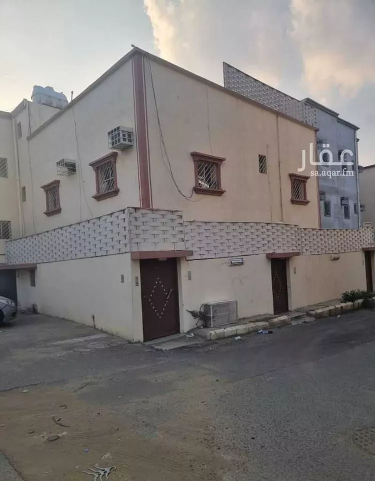 عمارة للبيع في شارع 25 الروابي, حي الروابي, مدينة ابها, منطقة عسير صورة 2