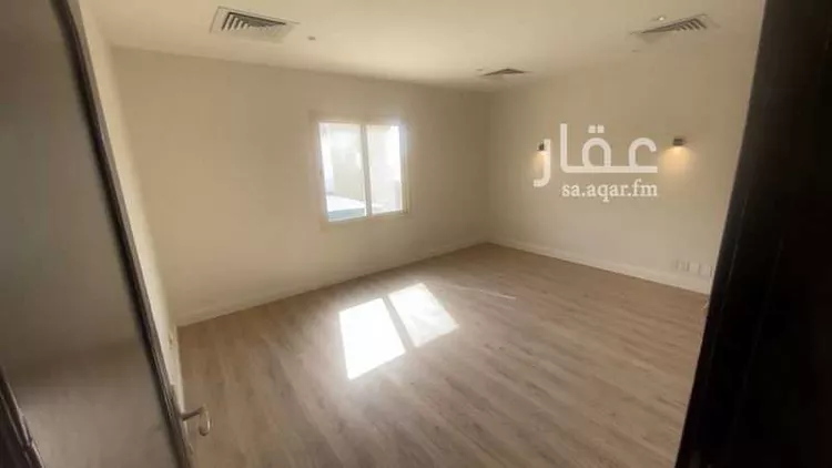 فيلا للإيجار في شارع ابن الواثق, حي الراكة الجنوبية, مدينة الخبر, المنطقة الشرقية صورة 4