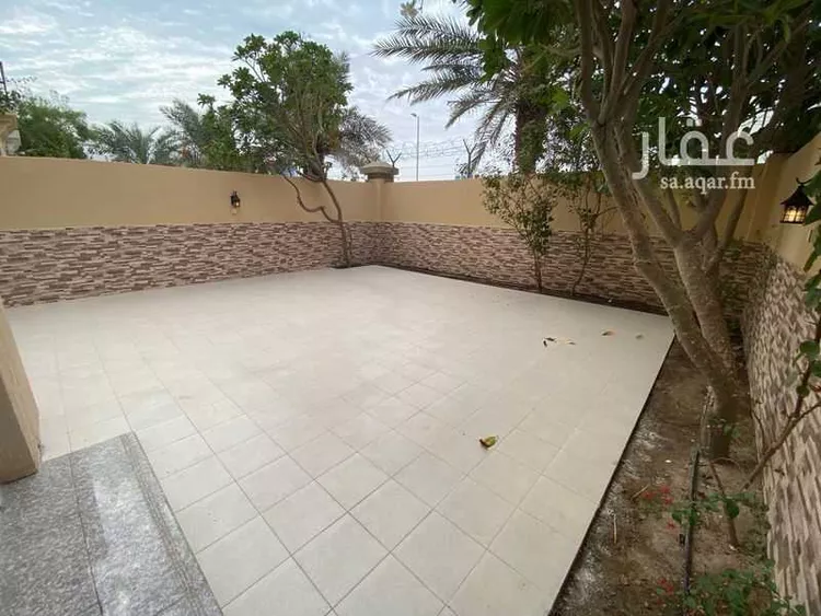 فيلا للإيجار في شارع العباس بن حاتم, حي الراكة الشمالية, مدينة الدمام, المنطقة الشرقية صورة 2