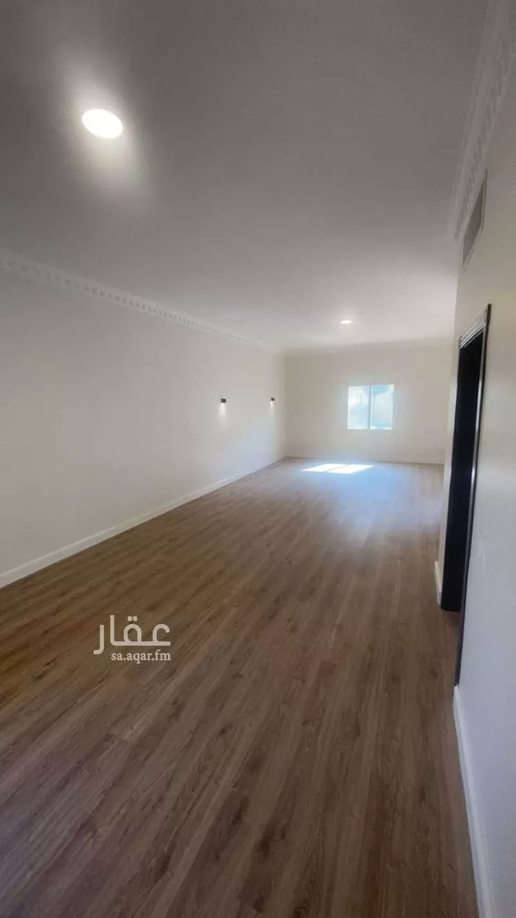 فيلا للإيجار في شارع ابن الواثق, حي الراكة الجنوبية, مدينة الخبر, المنطقة الشرقية صورة 4
