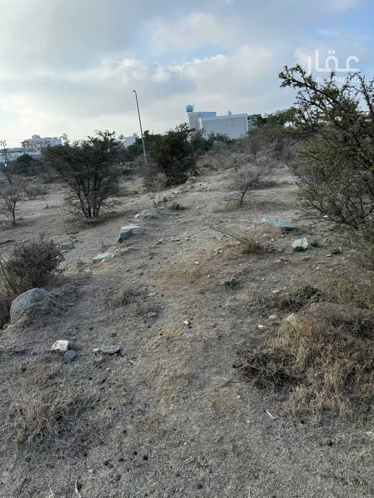 أرض للبيع في شارع قيس بن عاصم, حي السروات, مدينة النماص, منطقة عسير صورة 2