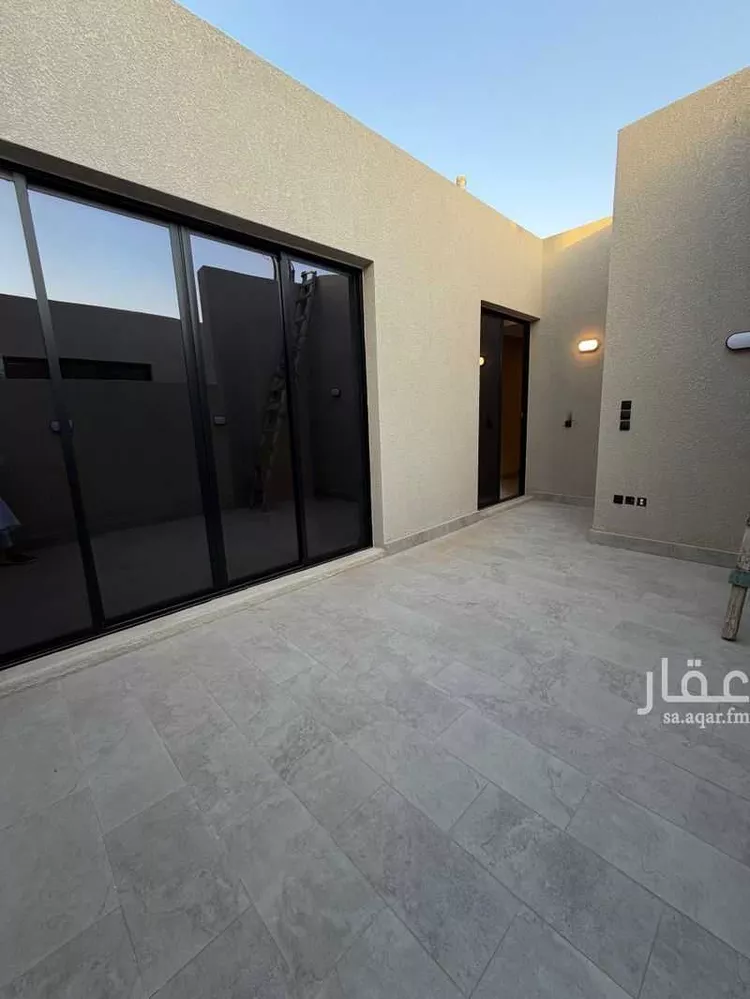 Floor for Sale in Riyadh An Narjis 8