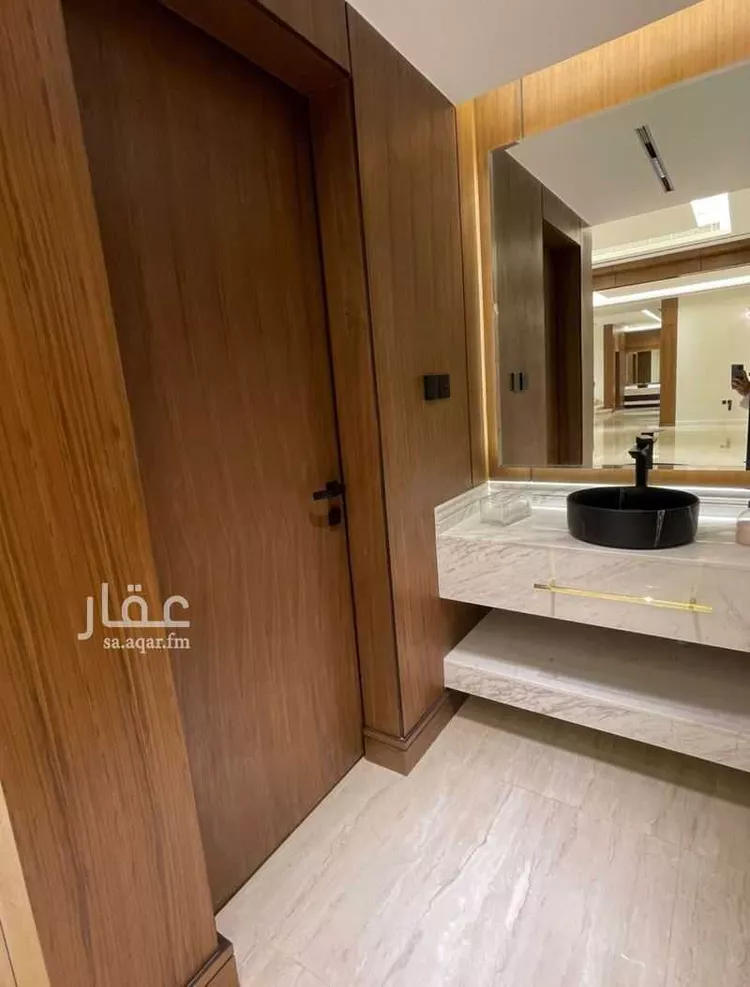 دور للبيع في شارع علي الواعظ, حي النرجس, مدينة الرياض, منطقة الرياض صورة 2