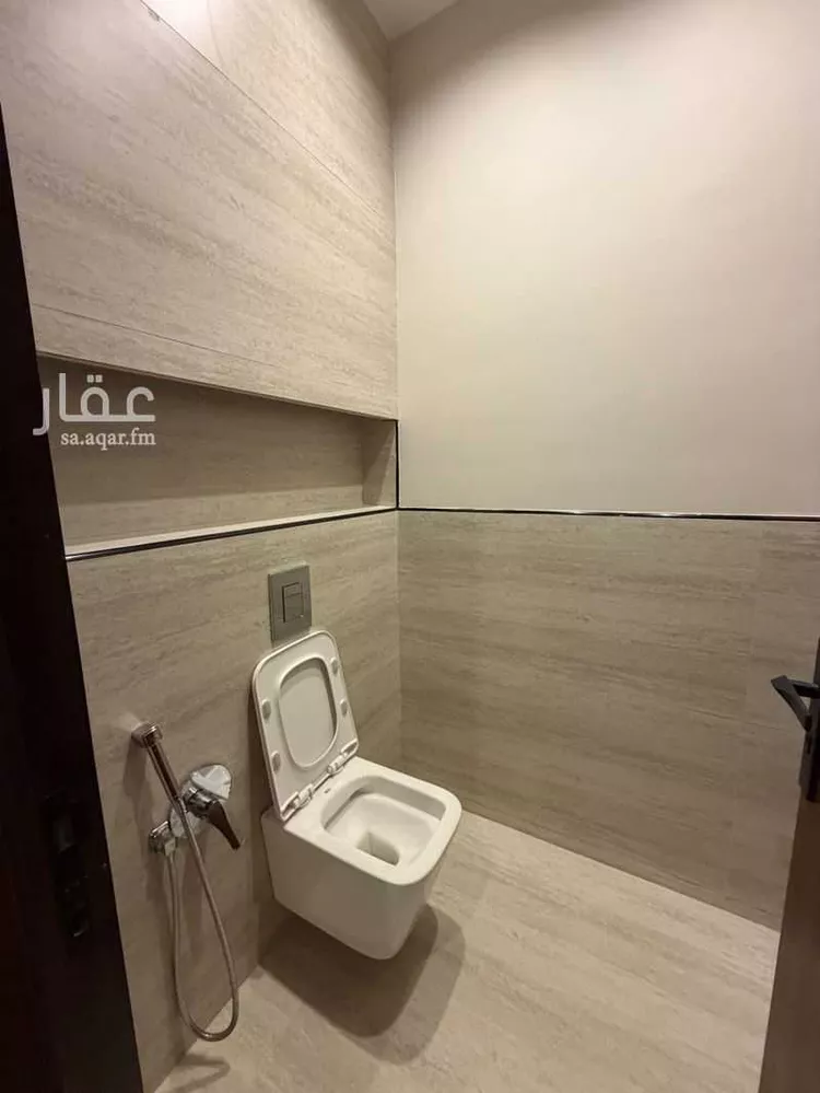Floor for Sale in Riyadh An Narjis 7