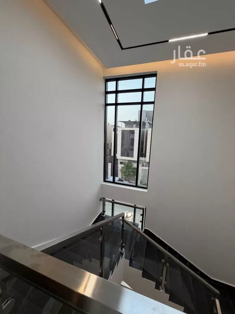 دور للبيع في شارع محمد الفخار, حي النرجس, مدينة الرياض, منطقة الرياض 9