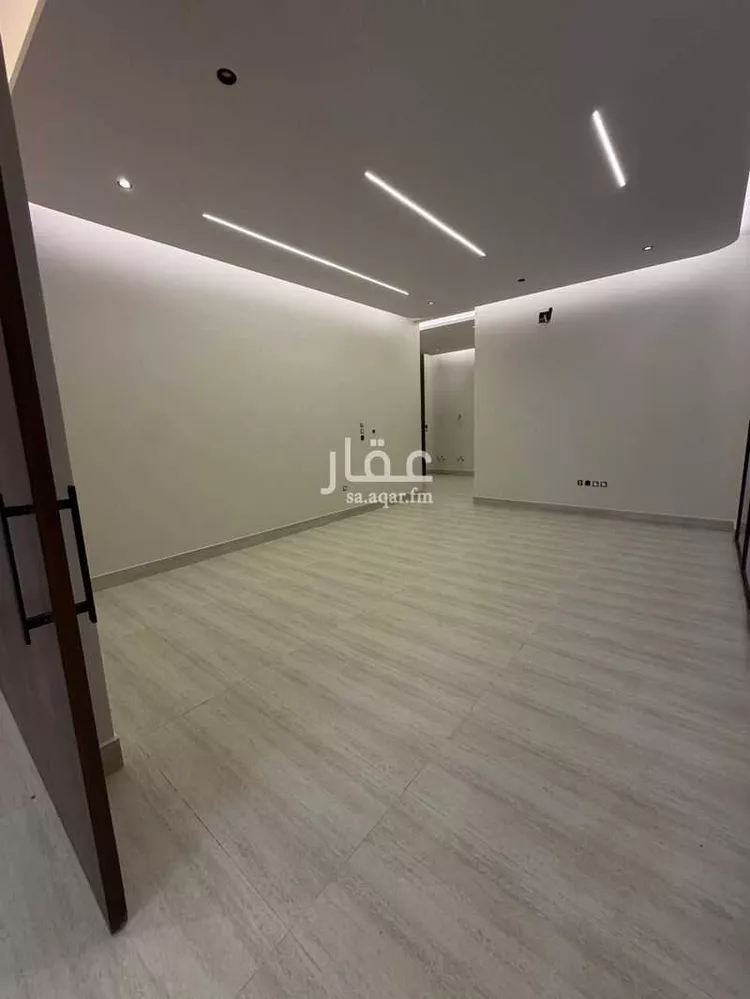 Floor for Sale in Riyadh An Narjis 10