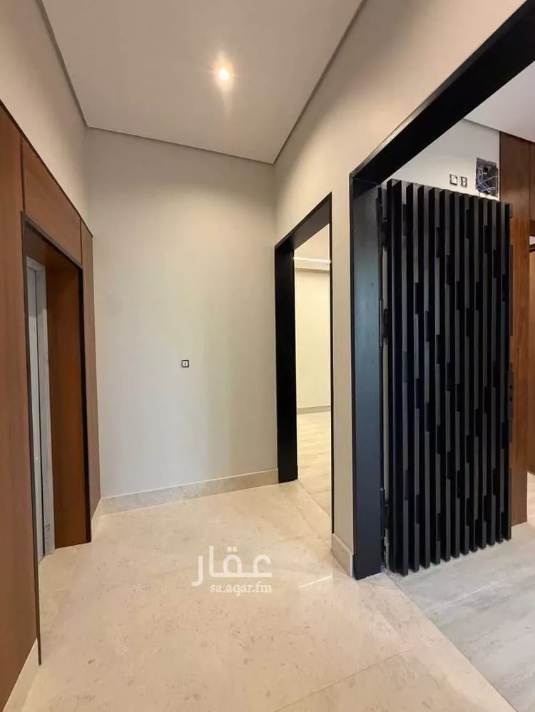 Floor for Sale in Riyadh An Narjis 8