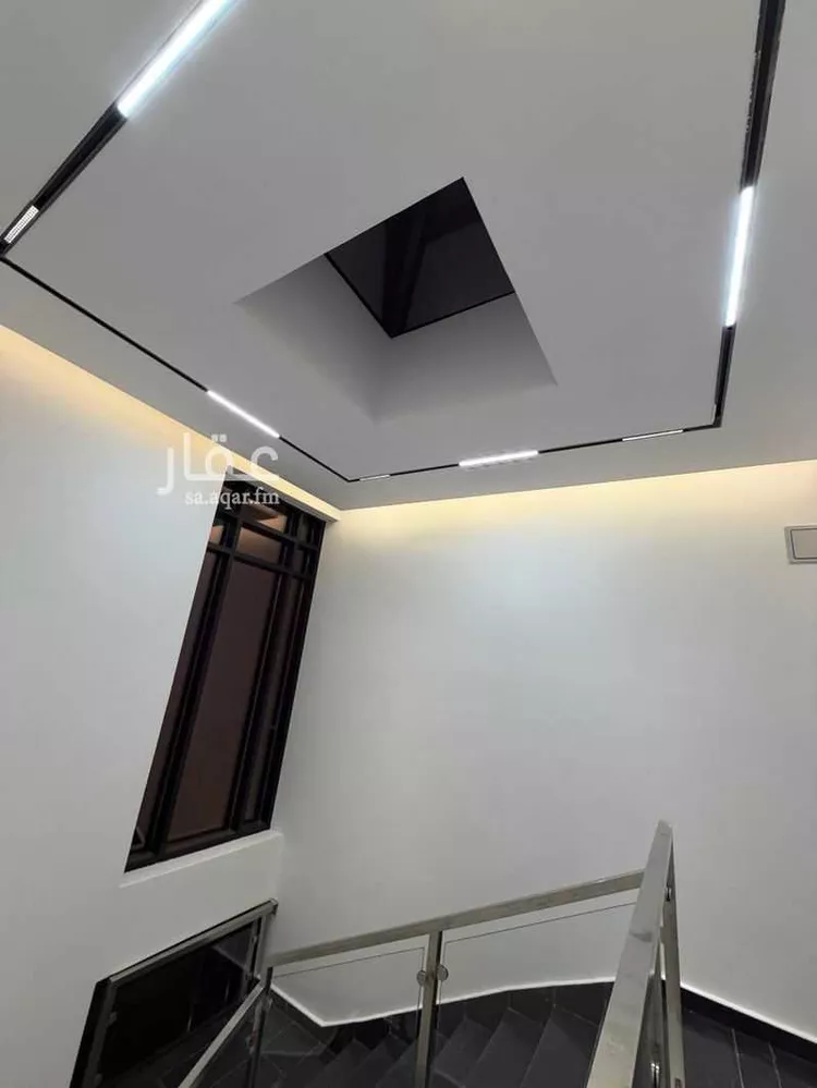 دور للبيع في شارع رقم 353, حي النرجس, مدينة الرياض, منطقة الرياض صورة 2