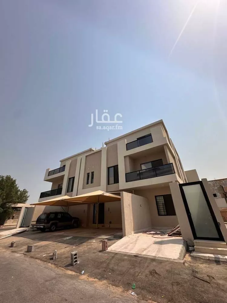 شقة للبيع في شارع العاشر, حي مدينة العمال, مدينة الدمام, المنطقة الشرقية