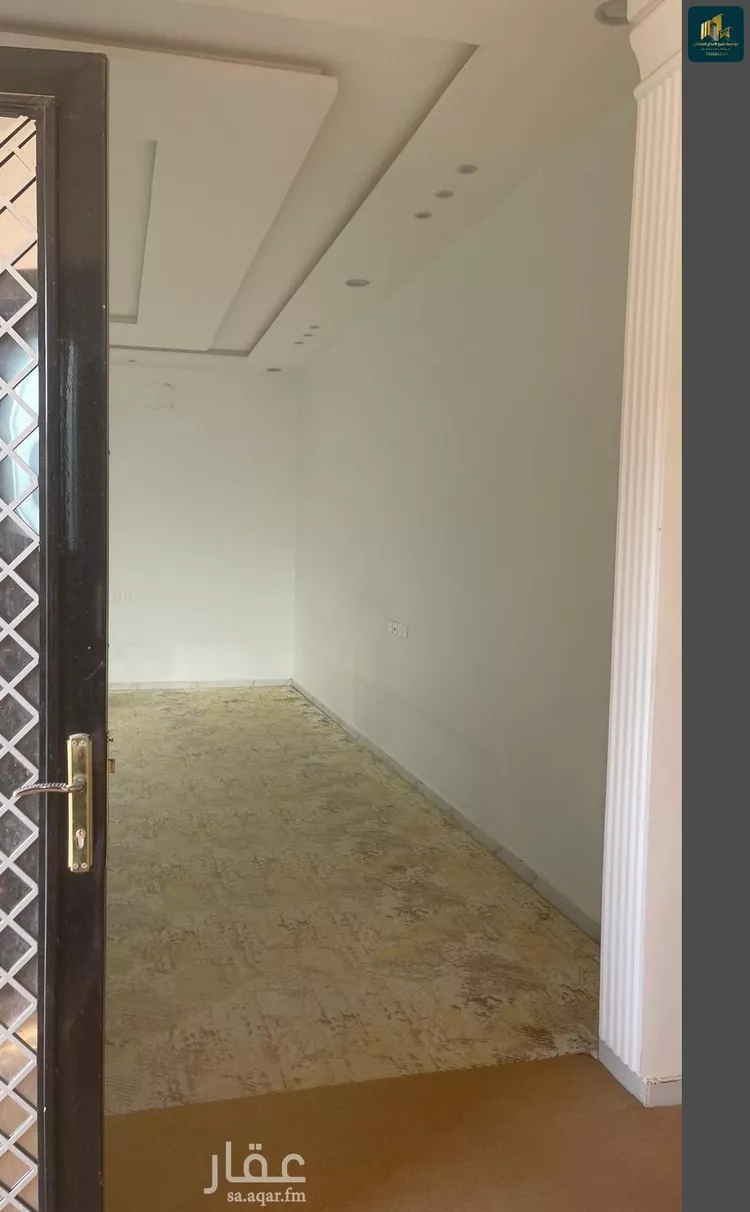 فيلا للإيجار في شارع علي القارئ, حي البرية, مدينة الرياض, منطقة الرياض صورة 4