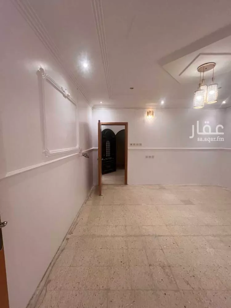 فيلا للإيجار في شارع أبي الحلفاء, حي ظهرة البديعة, مدينة الرياض, منطقة الرياض صورة 4