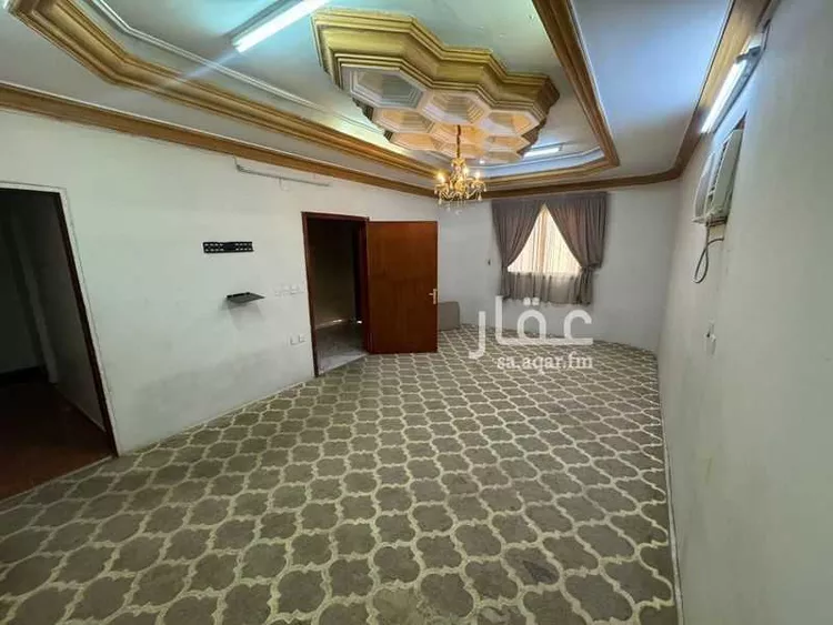 فيلا للبيع في شارع القعقاع بن توبة, حي شبرا, مدينة الرياض, منطقة الرياض صورة 5