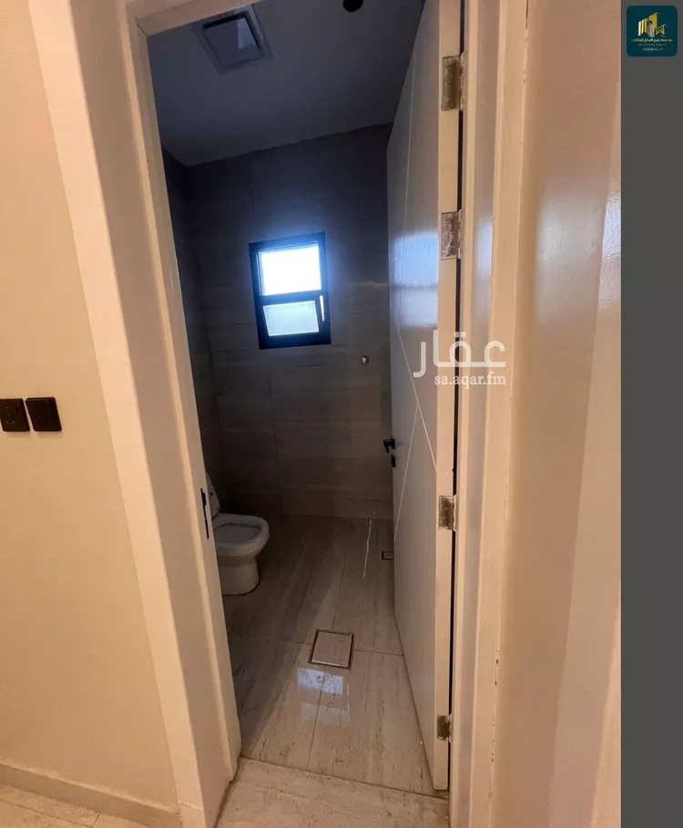 دور للبيع في شارع زياد الغفاري, حي السويدي, مدينة الرياض, منطقة الرياض صورة 2