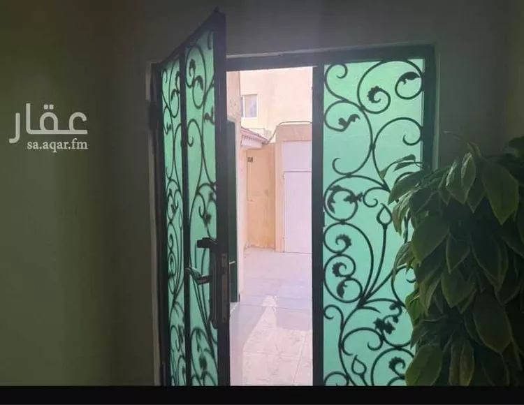 فيلا للبيع في شارع عامر الأنصاري, حي الزهرة, مدينة الرياض, منطقة الرياض صورة 3