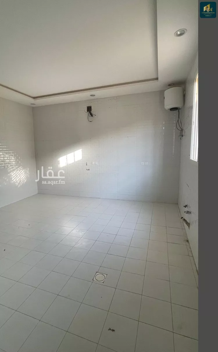 فيلا للإيجار في شارع علي القارئ, حي البرية, مدينة الرياض, منطقة الرياض صورة 2