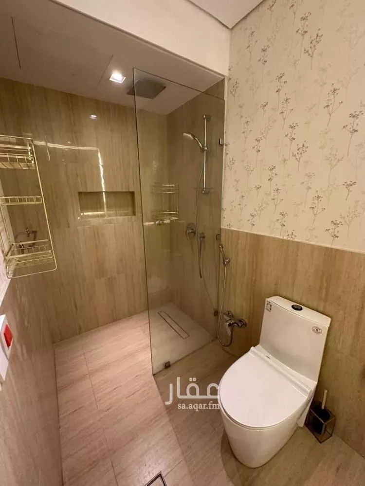 فيلا للإيجار في شارع الثنية, حي لبن, مدينة الرياض, منطقة الرياض 15