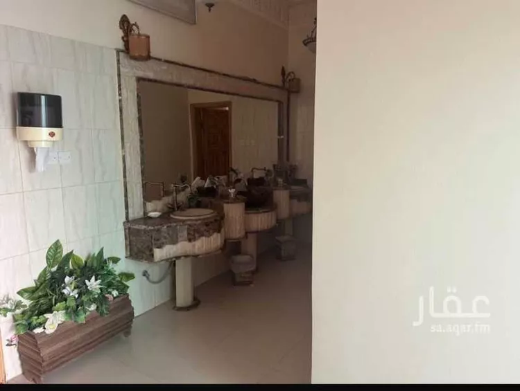فيلا للبيع في شارع عامر الأنصاري, حي الزهرة, مدينة الرياض, منطقة الرياض 6