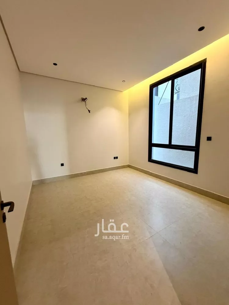 Floor for Sale in Riyadh Al Munsiyah 20