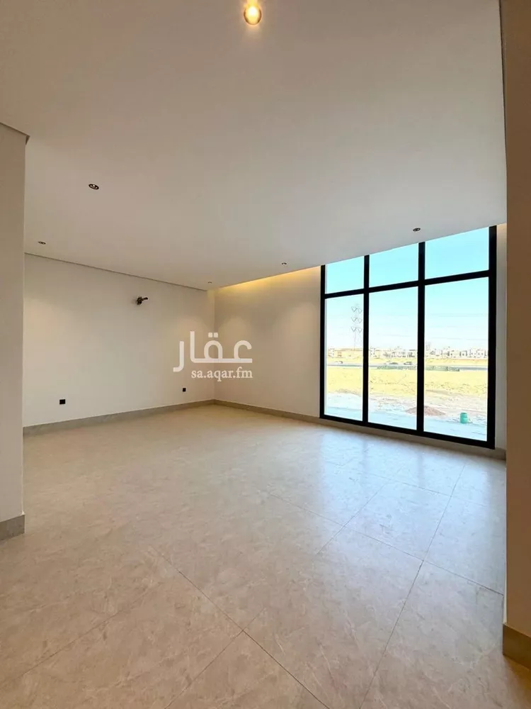 Floor for Sale in Riyadh Al Munsiyah 8