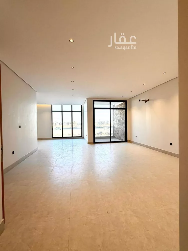 Floor for Sale in Riyadh Al Munsiyah 16