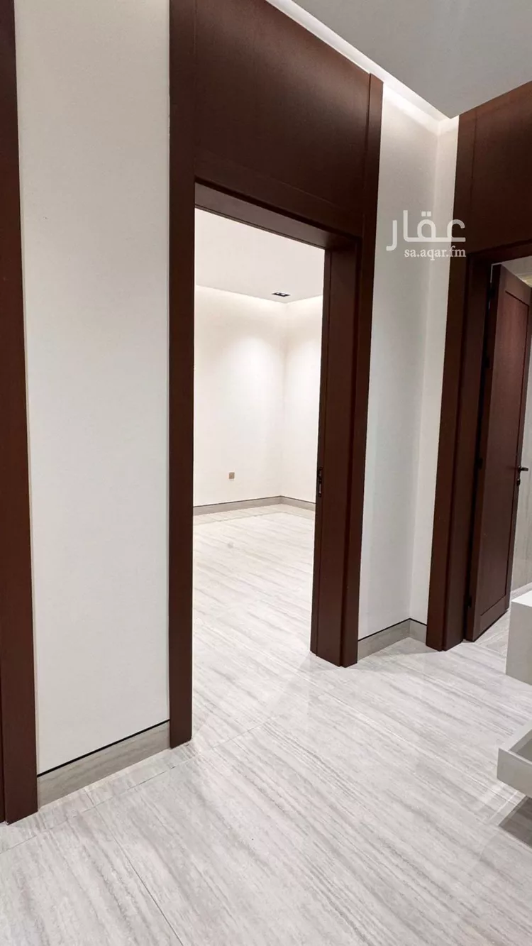 دور للبيع في شارع علي قدس, حي القادسية, مدينة الرياض, منطقة الرياض 16
