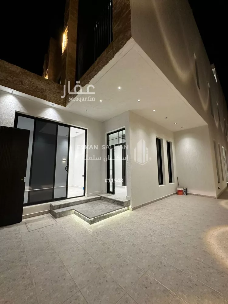 دور للبيع في شارع سليمان الحميضي, حي الرمال, مدينة الرياض, منطقة الرياض صورة 3