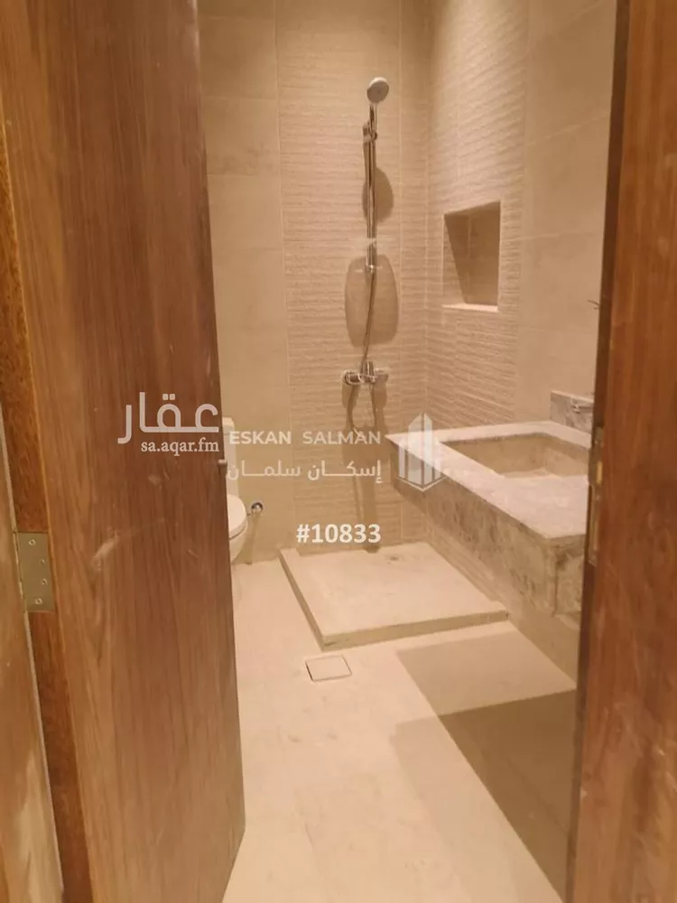 فيلا للبيع في شارع عبد الله الشريف, حي الفلاح, مدينة جدة, منطقة مكة المكرمة صورة 4