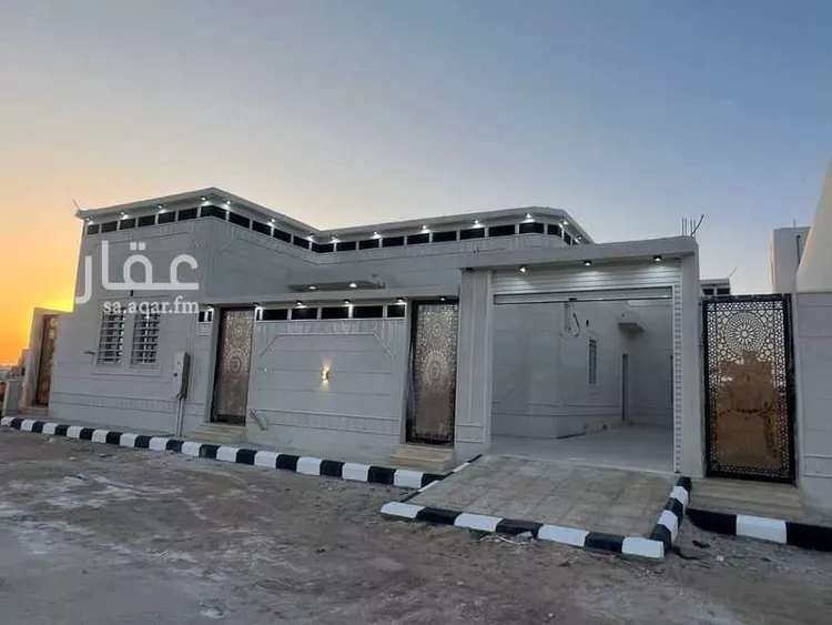 دور للبيع في شارع حفر الباطن 228, مدينة حفر الباطن, المنطقة الشرقية