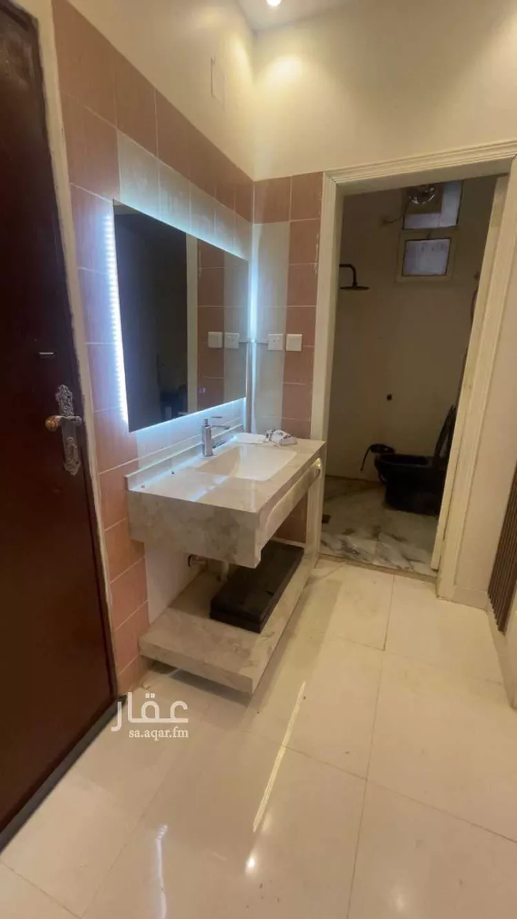 فيلا للإيجار في شارع جعفر الأنماطي, حي العريجاء الغربي, مدينة الرياض, منطقة الرياض صورة 3