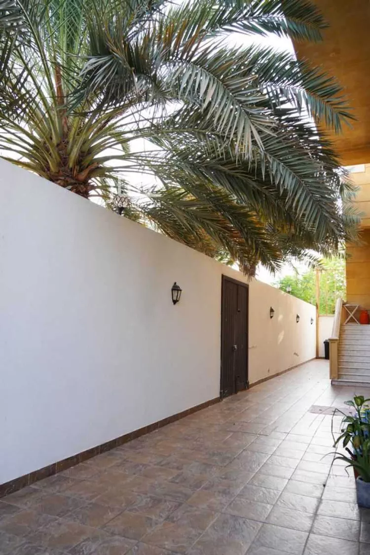 فيلا للبيع في شارع النسائم, حي الخالدية, مدينة جدة, منطقة مكة المكرمة صورة 3