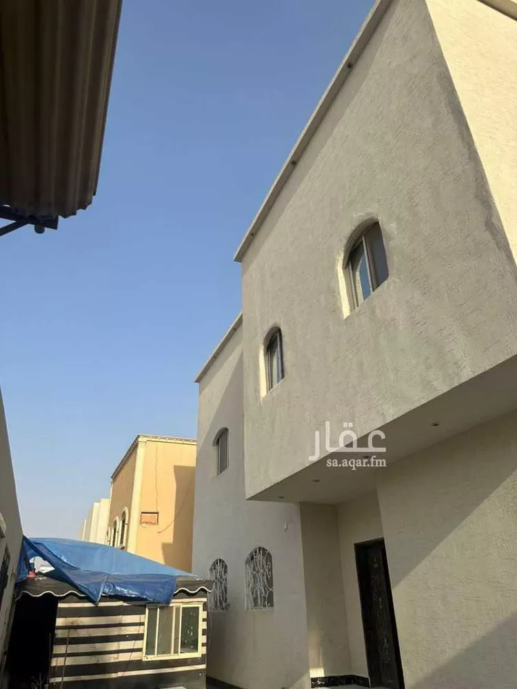 فيلا للبيع في شارع أراك, حي سلطانة, مدينة الرياض, منطقة الرياض صورة 3