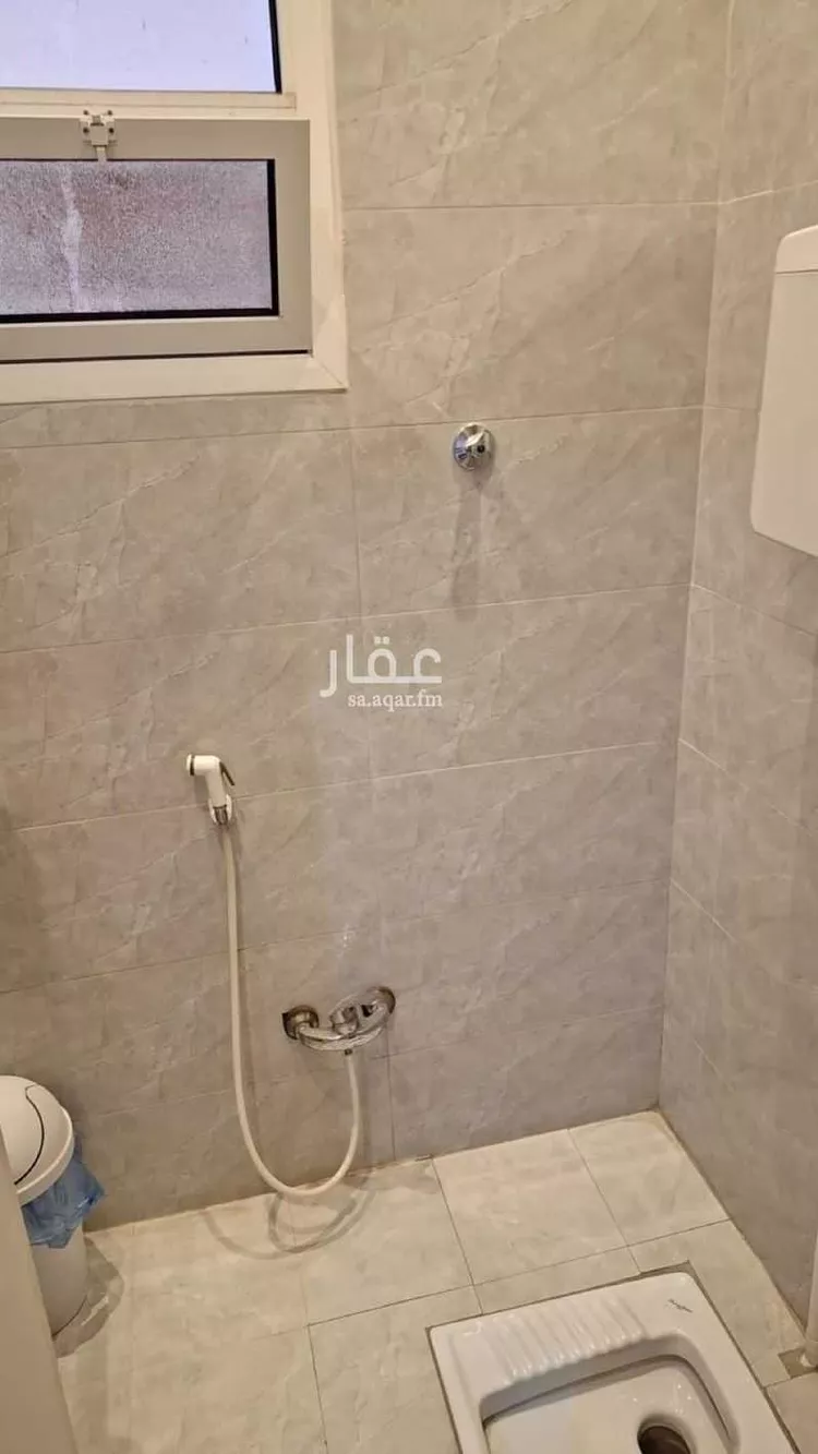 فيلا للإيجار في شارع أحمد الزنجاني, حي شبرا, مدينة الرياض, منطقة الرياض 14