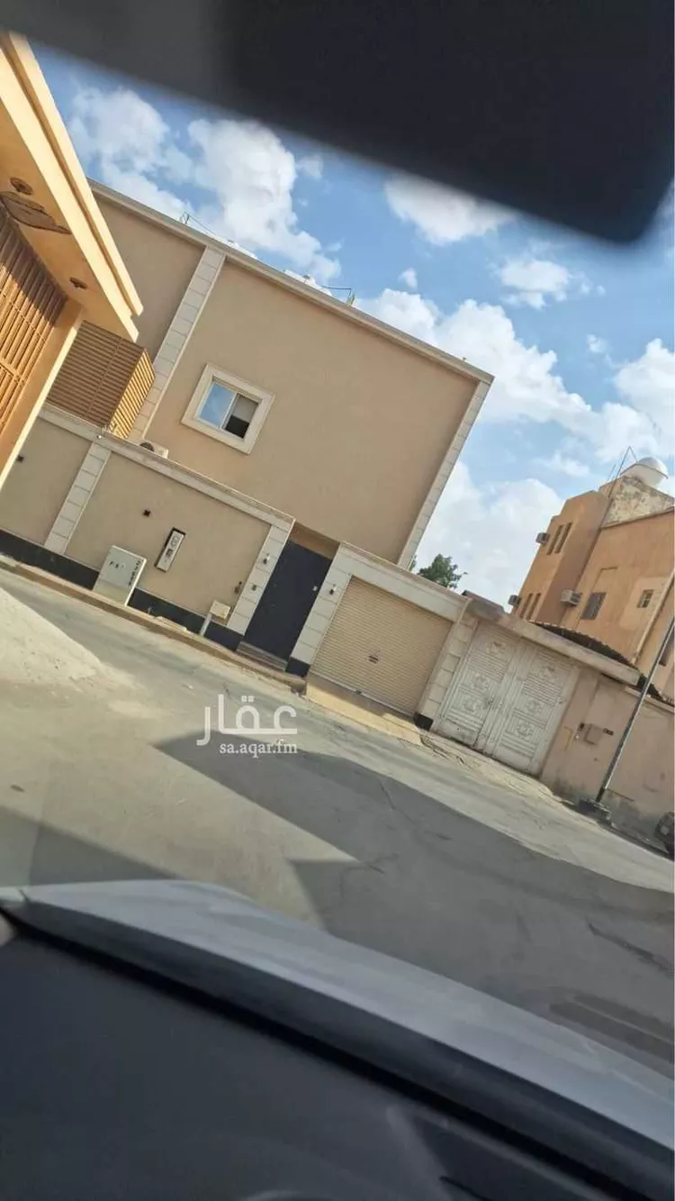 فيلا للإيجار في شارع أحمد الزنجاني, حي شبرا, مدينة الرياض, منطقة الرياض 9
