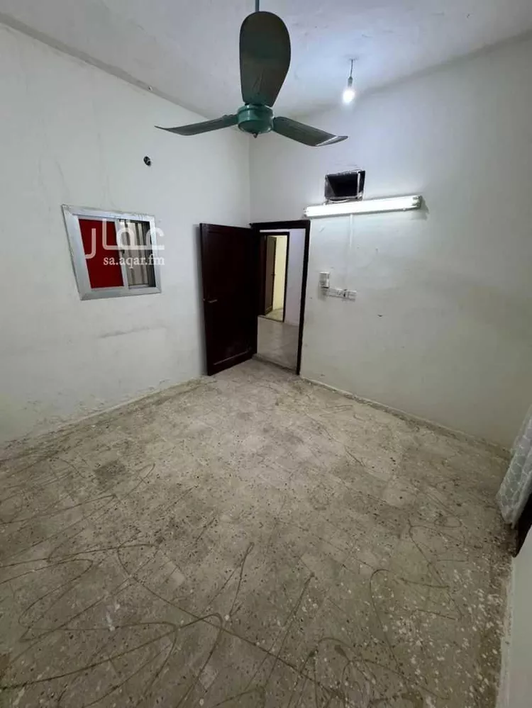 فيلا للإيجار في شارع الفراء, حي شبرا, مدينة الرياض, منطقة الرياض 1 صورة