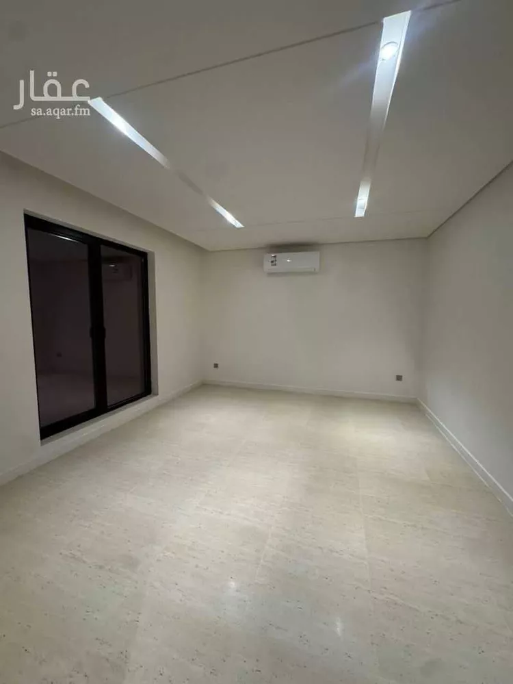 فيلا للإيجار في شارع الامير فيصل بن بندر بن عبدالعزيز الفرعي ، حي مطار الملك خالد الدولي ، الرياض ، منطقة الرياض 1 صورة