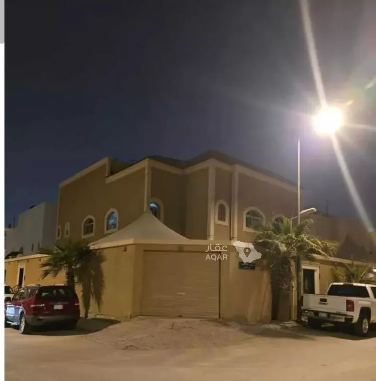 فيلا للبيع في شارع الغريسة, حي الربيع, مدينة الرياض, منطقة الرياض