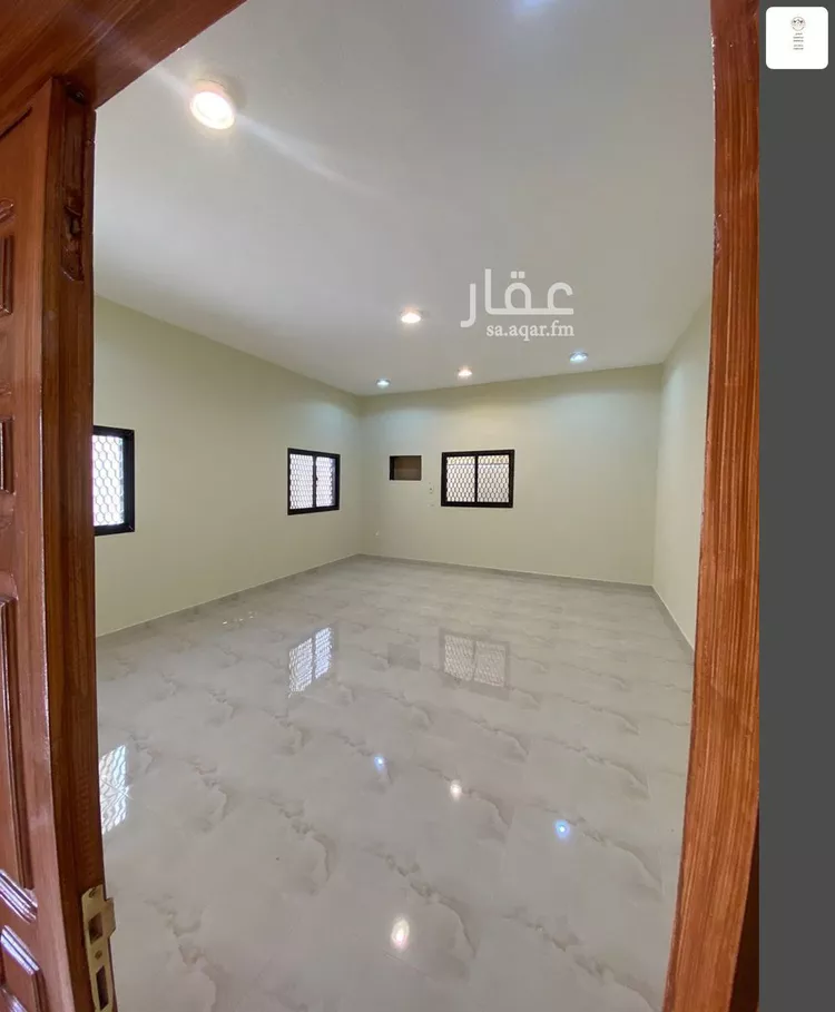 فيلا للبيع في شارع الهفوف, حي الزبارة, مدينة حائل, منطقة حائل صورة 3